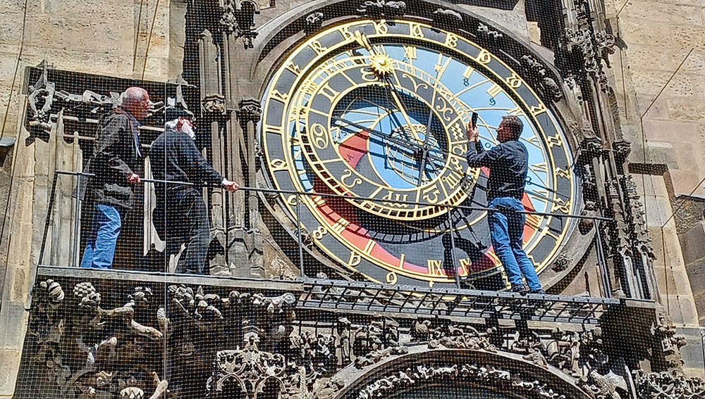 Abb, 30: Auch in luftiger Höhe konnten wir das Zifferblatt besichtigen, Foto: Bettina Motschmann